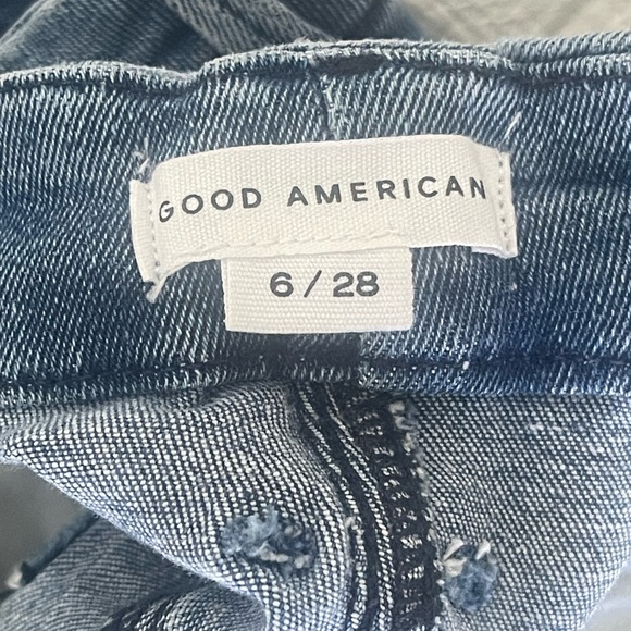 Good American Skinny Jeans - Picture 3 of 3